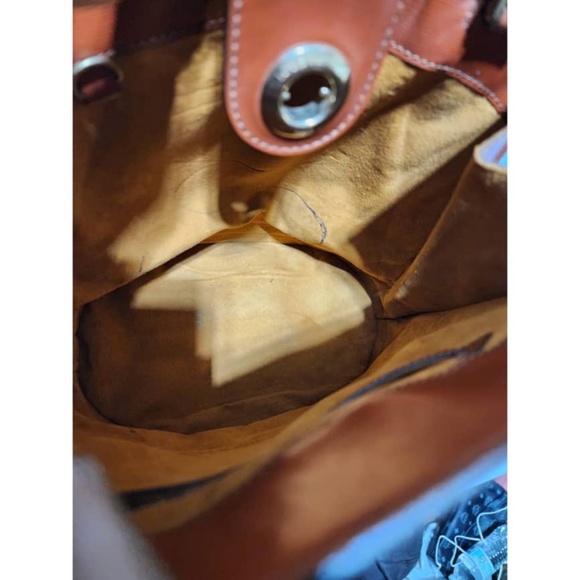 Authentic Louis Vuitton Kenyan Fawn Epi Leather Cluny Bag Brown - Picture 7 of 16